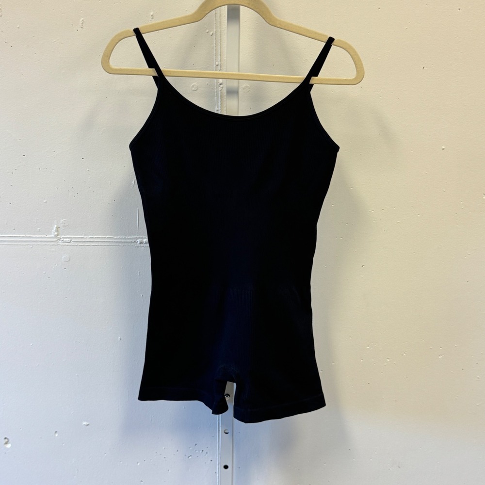 OQQ Black Ribbed Bodysuit Romper Large Seamless Stretch Shapewear Athleisure
